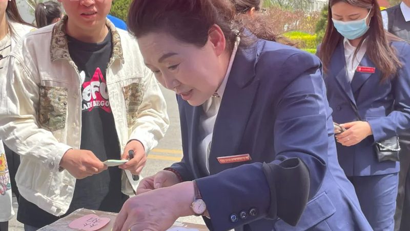 品牌设计服务流程：揭秘打造品牌形象的关键步骤